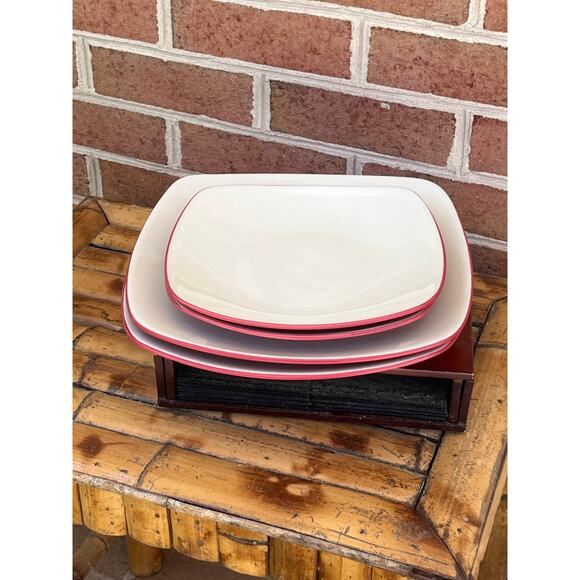 Set of 4 Noritake Colorwave Raspberry Red Square Plates Salad Dinner - Picture 1 of 6